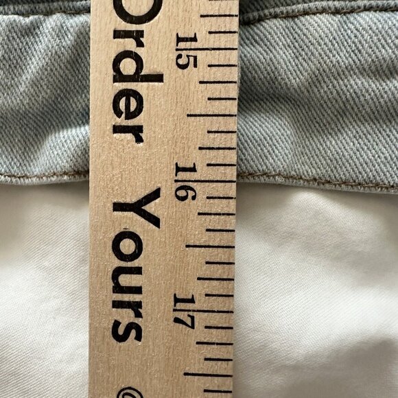 Forever 21 Los Angeles Women's Size Small Button Distressed Denim Jacket - Picture 8 of 10